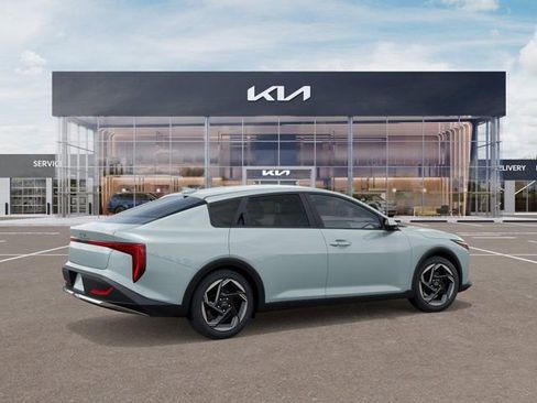 New 2026 Kia K4 EX image 6