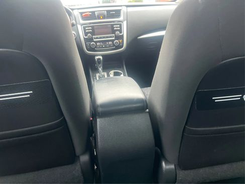 Used 2018 Nissan Altima 2.5 SV FWD image 20