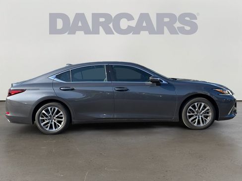Used 2023 Lexus ES 350 w/ Accessory Package (Z2) FWD image 7