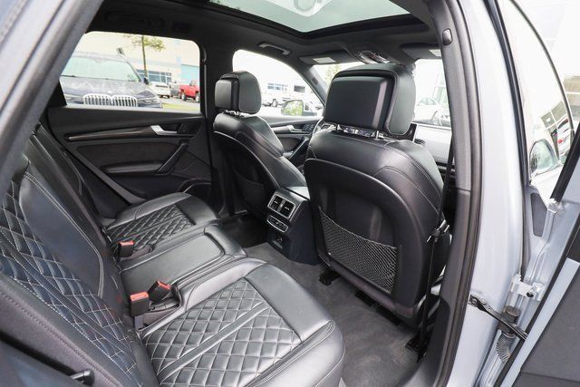 Used 2018 Audi SQ5 Prestige w/ Prestige Package AWD/4WD image 48