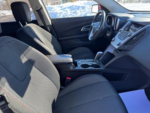Used 2015 Chevrolet Equinox LT w/ Driver Convenience Package image 32