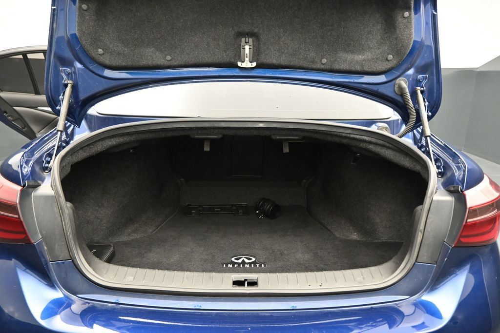 Used 2019 INFINITI Q50 Signature Edition w/ Cargo Package (L96) AWD/4WD image 27