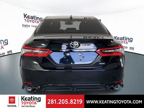 Used 2023 Toyota Camry XSE FWD image 6