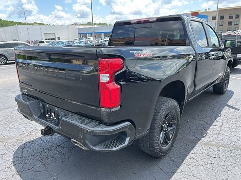 Used 2021 Chevrolet Silverado 1500 LT Trail Boss w/ Convenience Package II AWD/4WD image 5