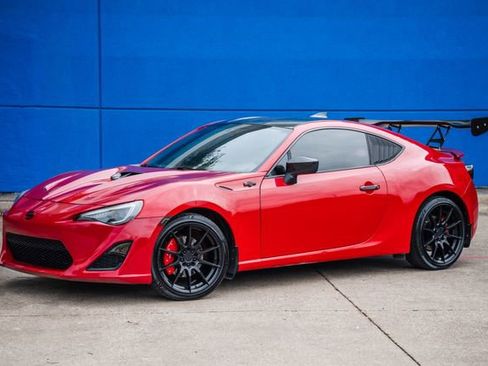 Used 2013 Scion FR-S image 35