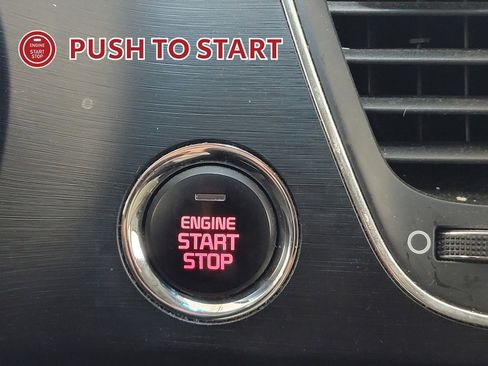 Used 2021 Kia Sedona EX image 15