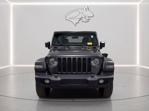 Used 2024 Jeep Wrangler Sport AWD/4WD image 9