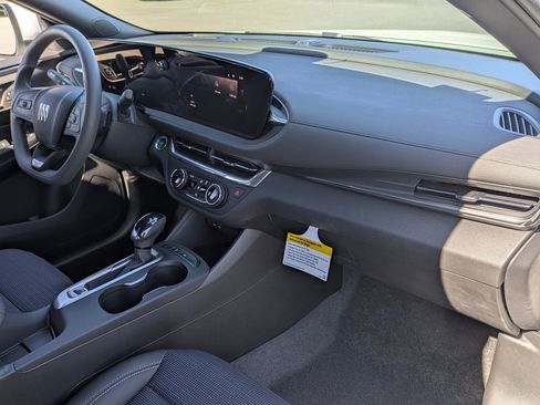 New 2026 Buick Envista Preferred FWD image 33