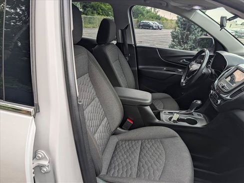 Used 2019 Chevrolet Equinox LT FWD image 13
