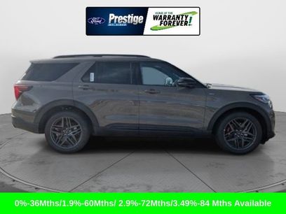 New 2026 Ford Explorer ST-Line w/ ST-Line Street Pack