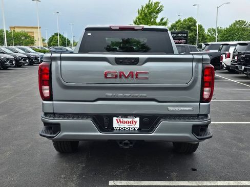 Used 2026 GMC Sierra 1500 Elevation AWD/4WD image 8