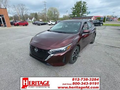 Used 2024 Nissan Sentra SV image 1