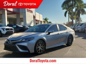 Used 2023 Toyota Camry SE video 1