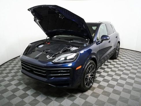New 2026 Porsche Cayenne AWD/4WD image 34