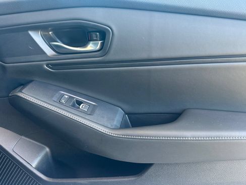 Used 2025 Honda Accord Sport image 19