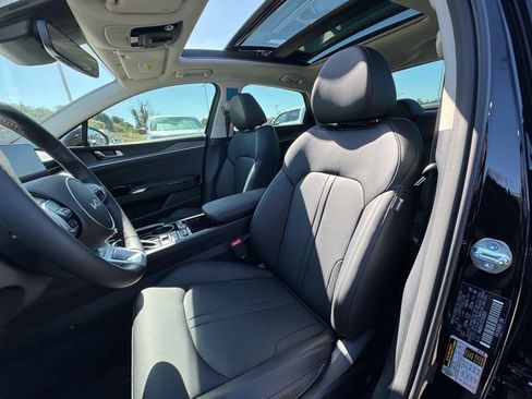 New 2026 Kia K5 EX image 12