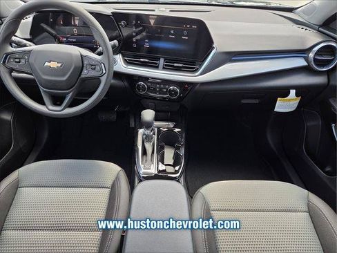 New 2026 Chevrolet Trax LT FWD image 14