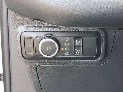 Certified 2025 Ford Explorer ST AWD/4WD image 18