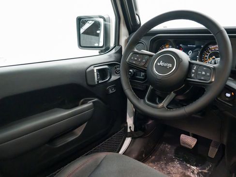 New 2026 Jeep Wrangler Rubicon image 11