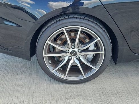 Used 2026 Genesis G70 2.5T Prestige RWD image 5