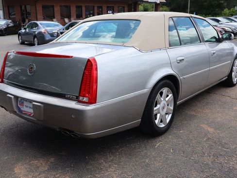 Used 2007 Cadillac DTS Luxury I image 5