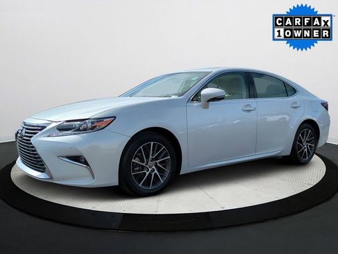 Used 2017 Lexus ES 350 image 1