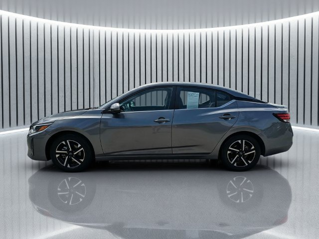 Used 2024 Nissan Sentra SV FWD image 7