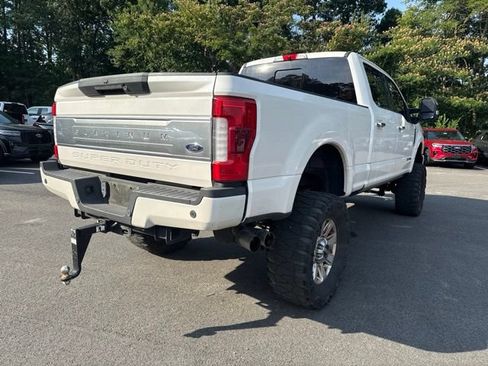 Used 2019 Ford F250 Platinum w/ Platinum Ultimate Package AWD/4WD image 5