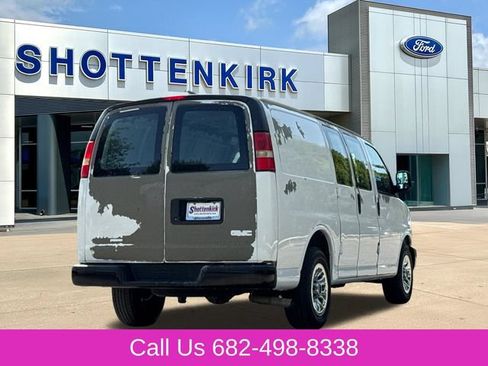 Used 2011 GMC Savana 1500 RWD image 7