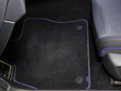 Used 2025 Volkswagen Golf image 34