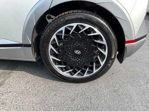 Used 2024 Hyundai Ioniq 5 Limited image 47