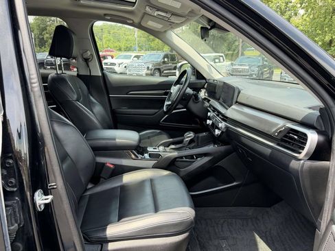 Used 2025 Kia Telluride S AWD/4WD image 12