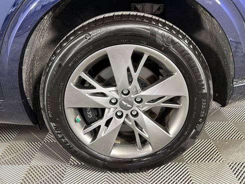Used 2025 Genesis GV70 3.5T Sport AWD/4WD image 7