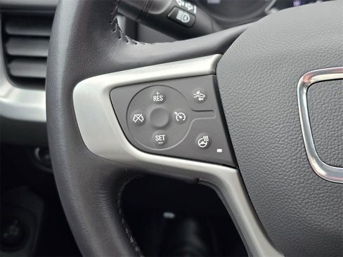 Used 2022 GMC Terrain SLT w/ Infotainment Package II image 30