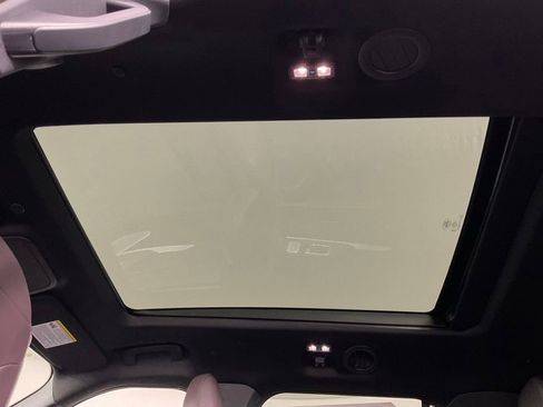 New 2026 Ford Explorer Platinum RWD image 18