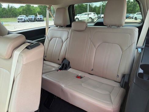 Used 2024 Ford Expedition Max Limited RWD image 17