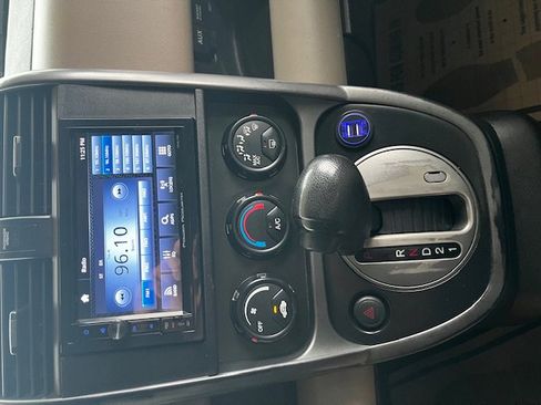 Used 2009 Honda Element EX image 16