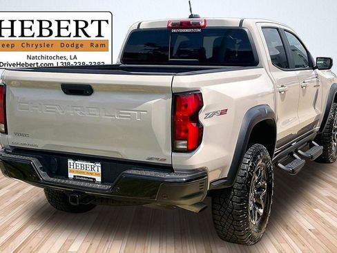 Used 2026 Chevrolet Colorado ZR2 AWD/4WD image 12