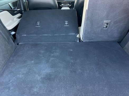 Used 2025 Lincoln Corsair Grand Touring w/ Equipment Group 301A image 15