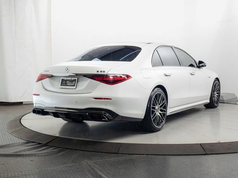 Used 2024 Mercedes-Benz S 63 AMG S w/ Carbon Fiber Exterior Package image 35