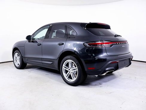 Used 2026 Porsche Macan AWD/4WD image 3