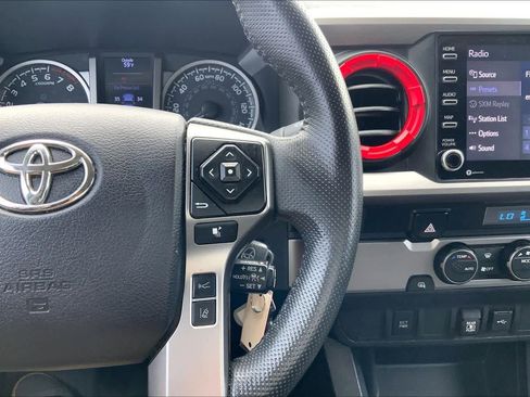 Used 2021 Toyota Tacoma SR5 RWD image 24