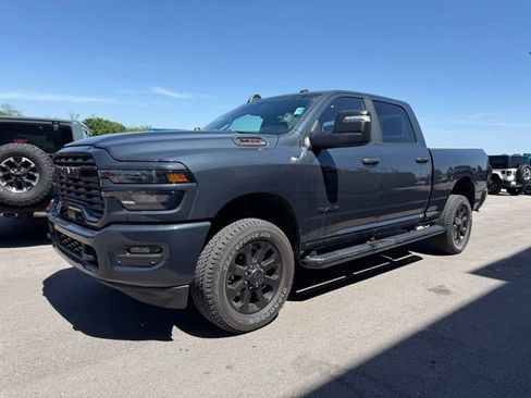 Used 2025 RAM 2500 Big Horn AWD/4WD image 7