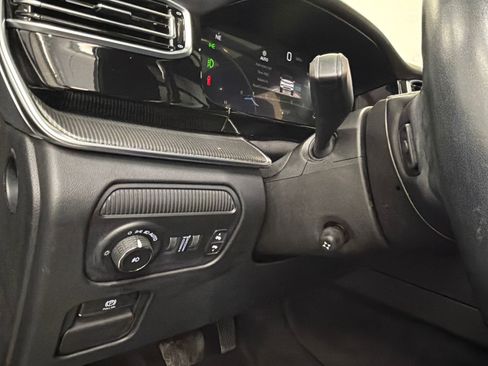 Used 2022 Jeep Grand Wagoneer Series II image 37