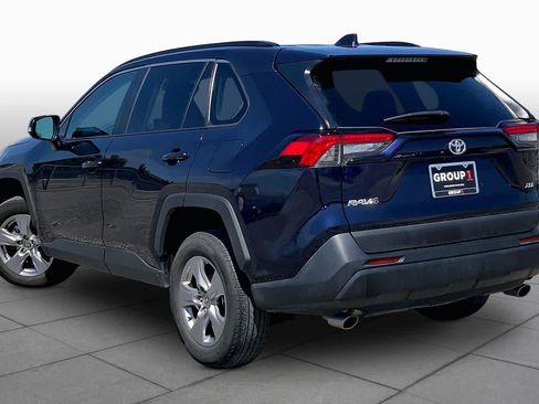 Used 2025 Toyota RAV4 XLE FWD image 12