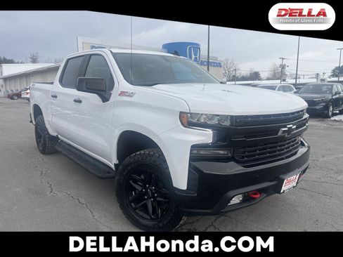 Used 2021 Chevrolet Silverado 1500 LT Trail Boss w/ Convenience Package II image 1
