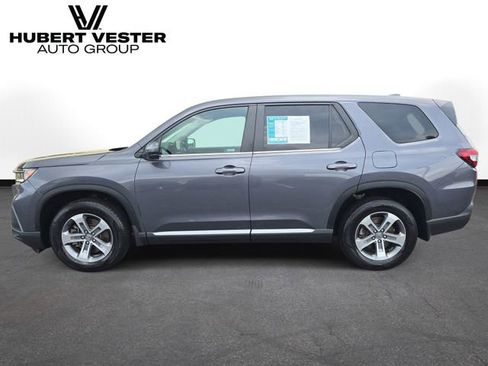 Used 2025 Honda Pilot EX-L image 1