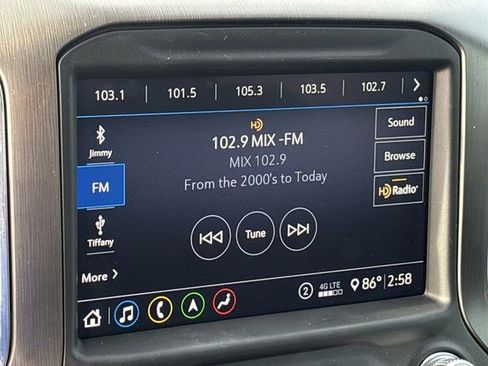 Used 2020 GMC Sierra 2500 AT4 w/ AT4 Premium Package image 13