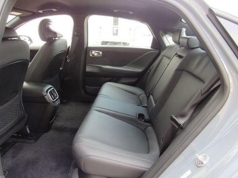 Used 2023 Hyundai Ioniq 6 SEL image 19