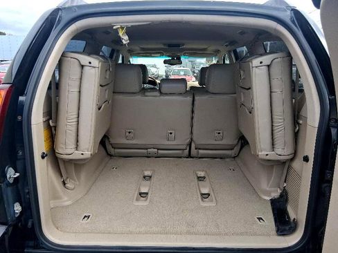 Used 2004 Lexus GX 470 image 24